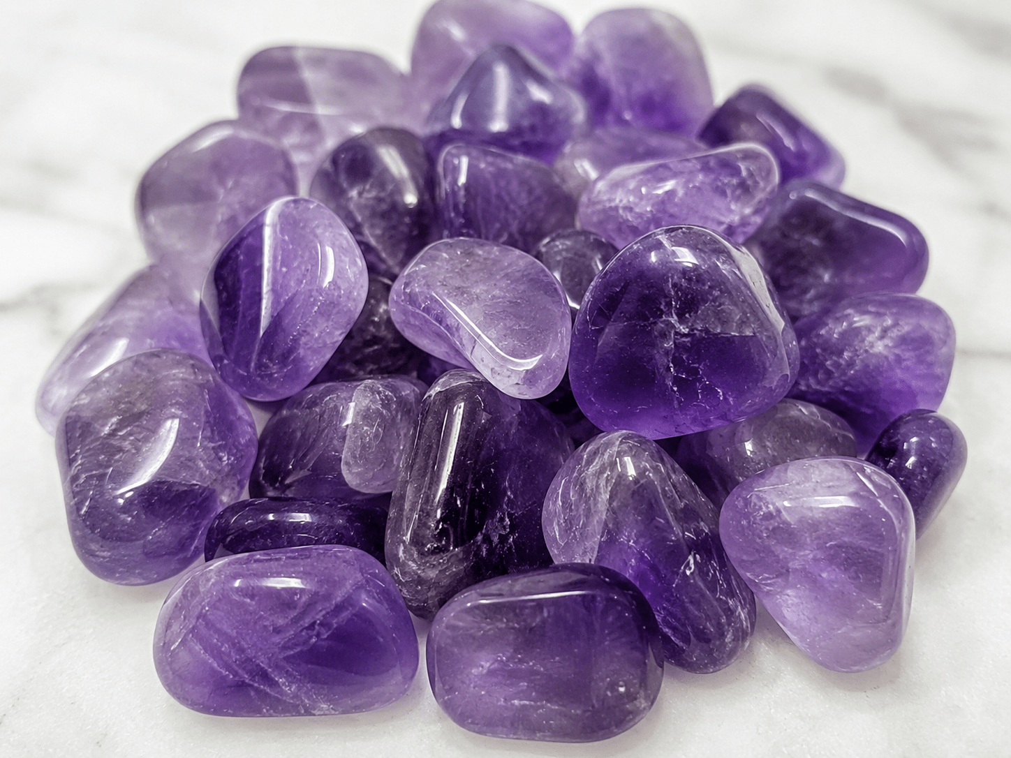 Amethyst (อะเมทิสต์): อัญมณีแห่งสติ ปัญญา และจิตวิญญาณ